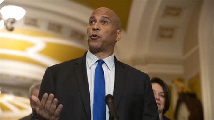 Who Are Cary And Carolyn Booker? Everything About The US Senator Cory Booker Parents And Nationality