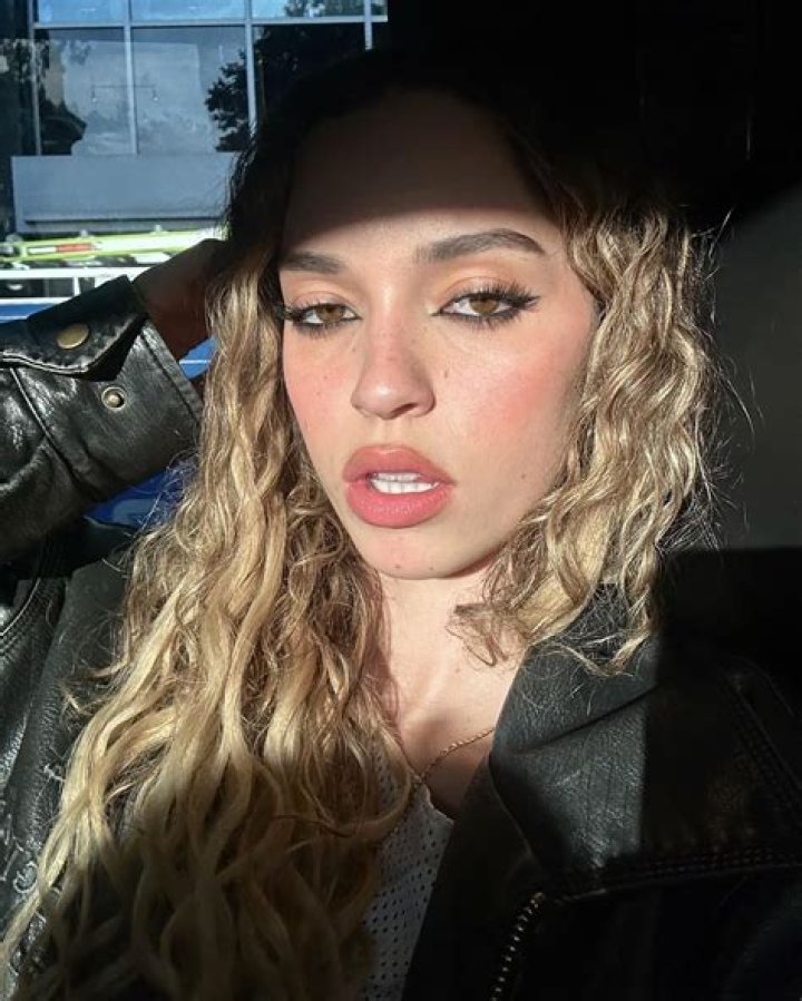 
Who are Dani Pedrosas Parents? Dani Pedrosa Biography, Parents Name, Nationality and More 