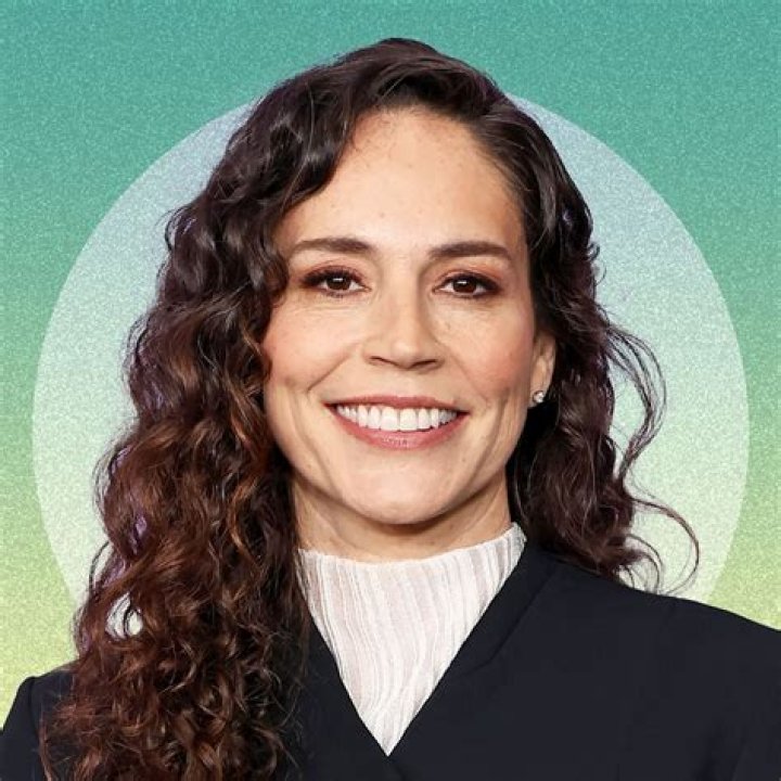 
Who are sue birds Parents? Where are sue bird’s Parents From? What is sue birds Parents Nationality? 