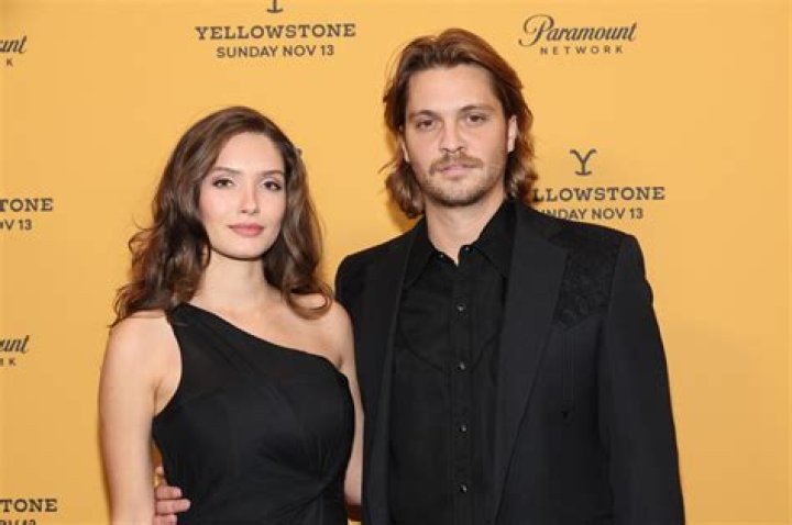 
Who is actor Luke Grimes from “Yellowstone”? His Wiki: Wife, Siblings, Net Worth, Dating, Single 