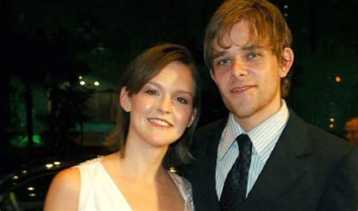 
Who Is Carla Gallo Husband Mark Satterthwaite? Children And Wedding Details 