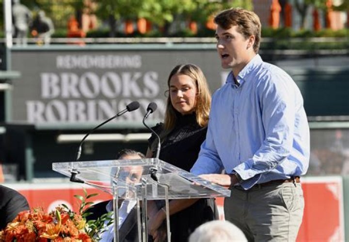 
Who Is Diana Farley, Brooks Robinson Daughter? Wikipedia And Age 