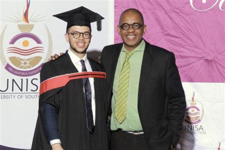 
Who Is Lawyer Dali Mpofu Wife Mpumi Nxumalo? Four Children And Inside His Family Life 