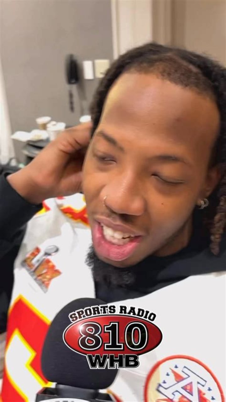 
Why Was Crusader3455 Banned? Hilarious Reaction As His Mom Hits Him In The Face Livestream 