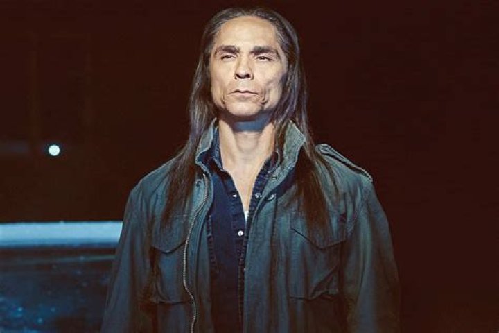 Zahn McClarnon’s Biography: Wife, Family, Height, Injury